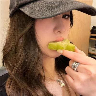 美国佬与他的后宫